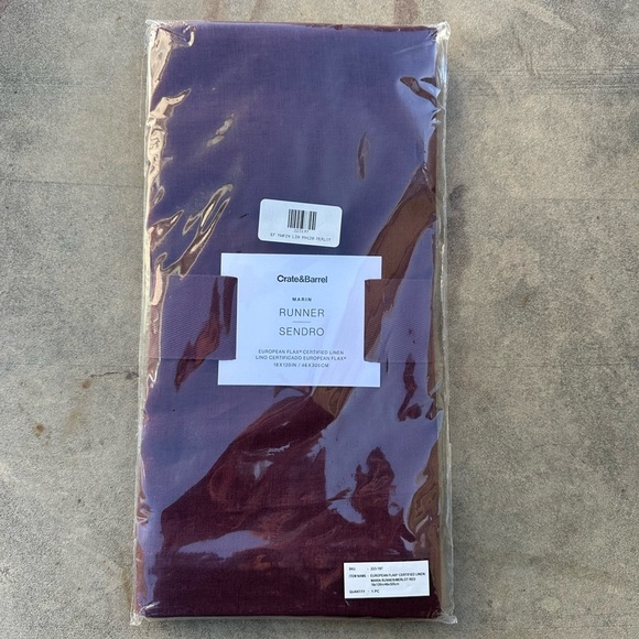 Crate & Barrel Marin 120" Merlot Red European Flax Linen Table Runner NEW - Picture 6 of 7